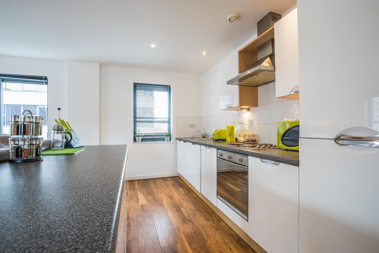 The Cathedral Suite Apartment With Love Your Stay Sheffield Exteriér fotografie