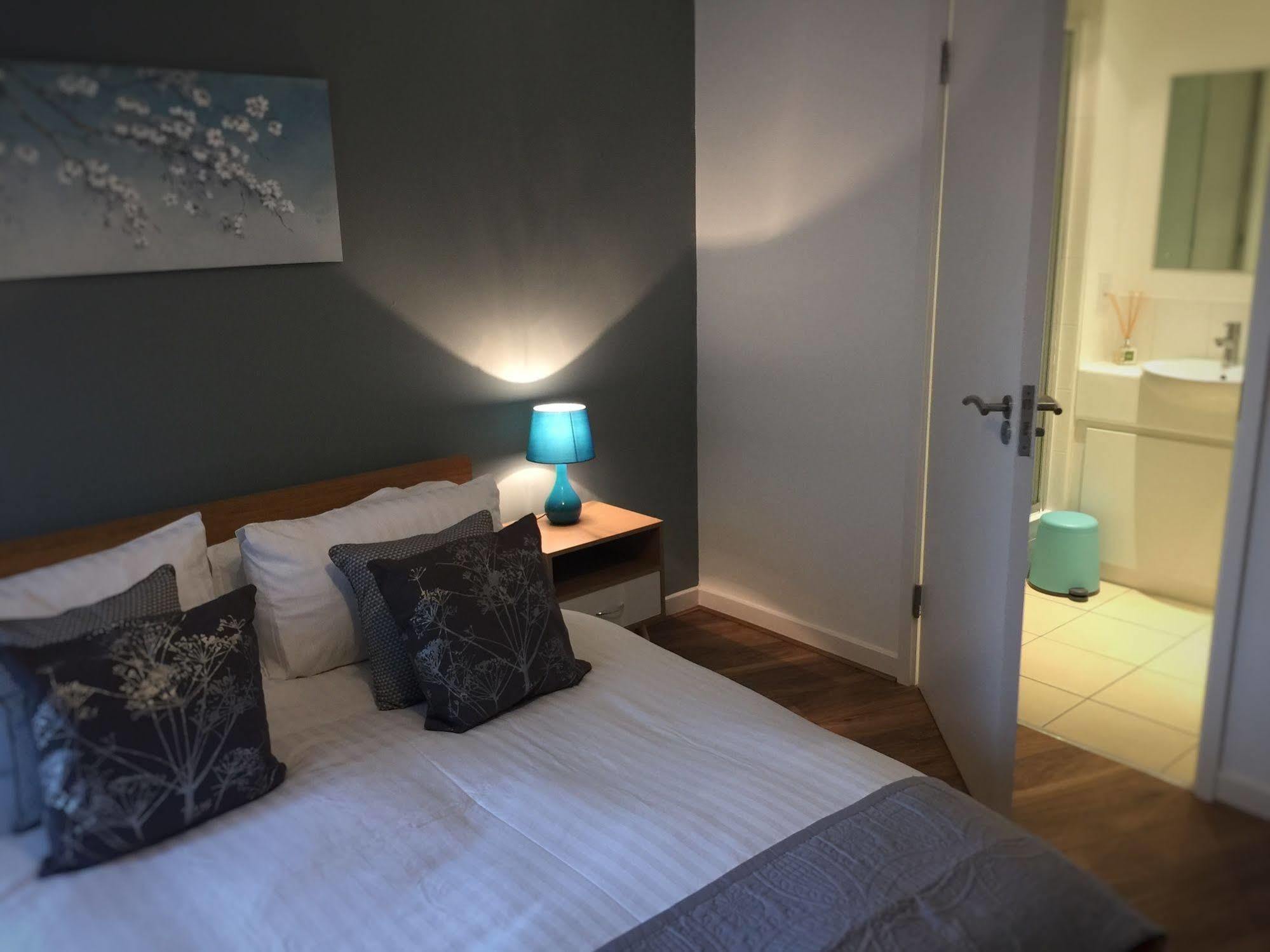 The Cathedral Suite Apartment With Love Your Stay Sheffield Exteriér fotografie