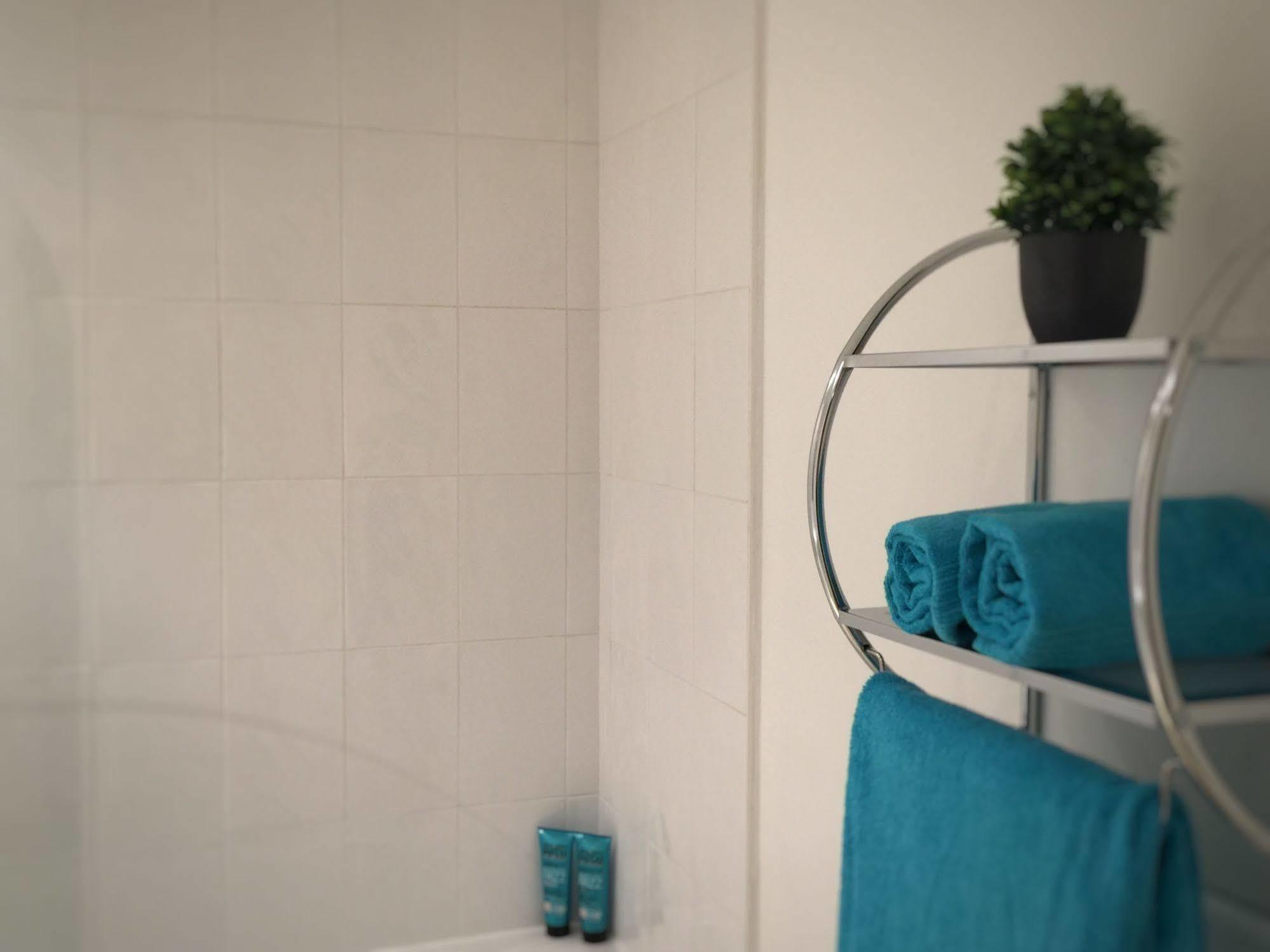 The Cathedral Suite Apartment With Love Your Stay Sheffield Exteriér fotografie